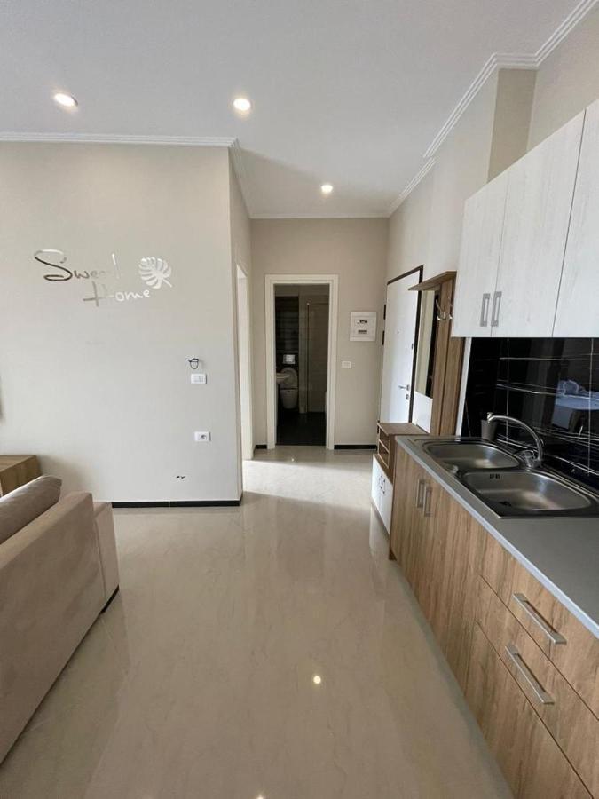 Seaside Apartmens Sarande Bagian luar foto