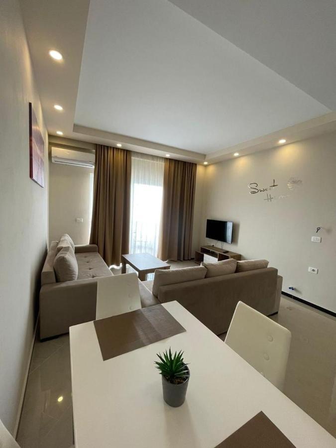 Seaside Apartmens Sarande Bagian luar foto