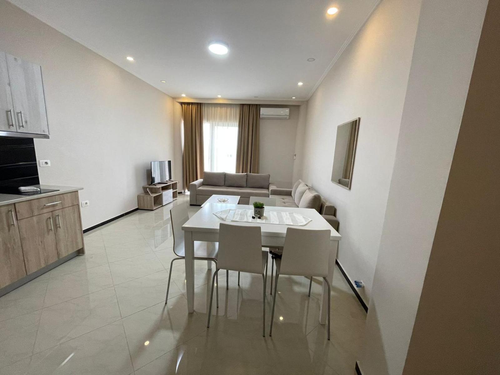 Seaside Apartmens Sarande Bagian luar foto