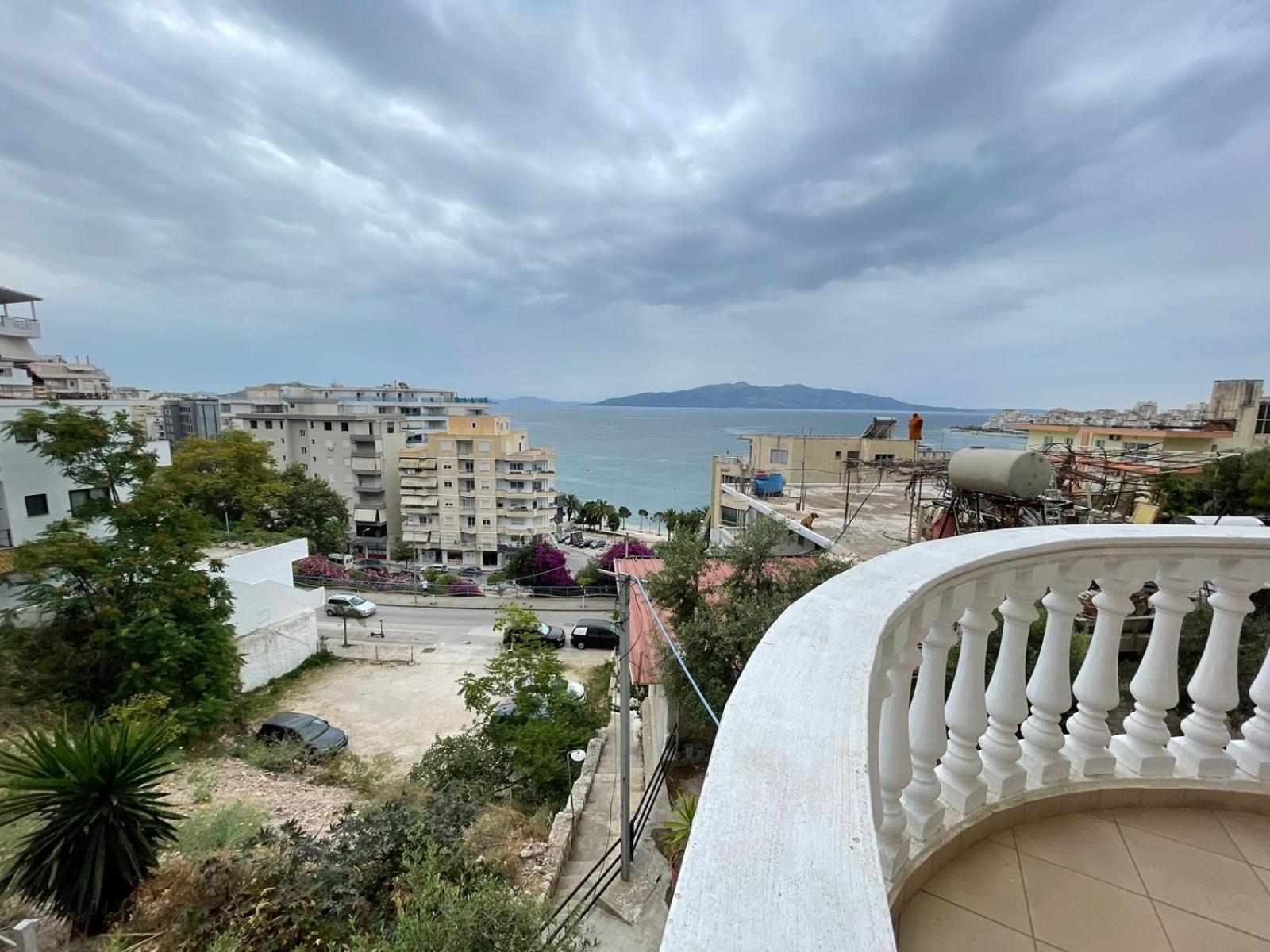Seaside Apartmens Sarande Bagian luar foto