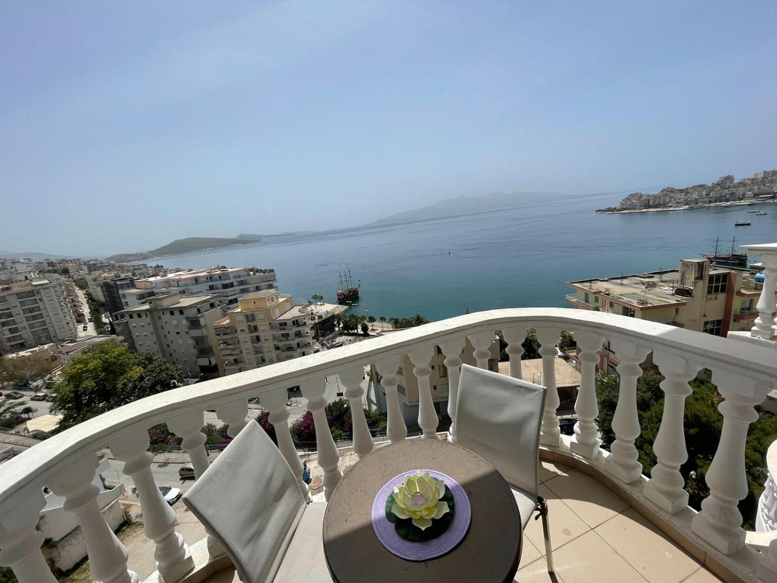 Seaside Apartmens Sarande Bagian luar foto