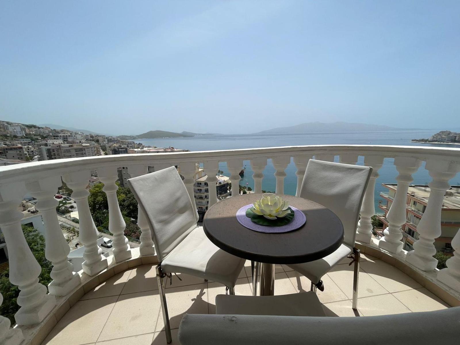 Seaside Apartmens Sarande Bagian luar foto